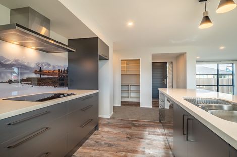 Photo of property in 3 North Foreland Street, Waihola, Milton, 9073