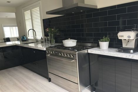 Photo of property in 14 Coney Hill Road, Saint Clair, Dunedin, 9012