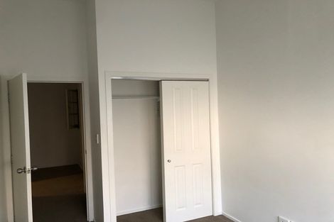 Photo of property in 25 Montilla Place, Manurewa, Auckland, 2102