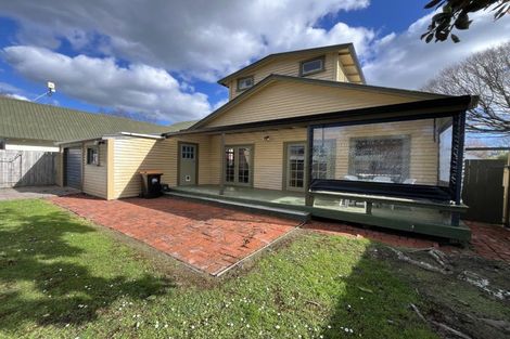 Photo of property in 25 Ranfurly Street, Hokowhitu, Palmerston North, 4410