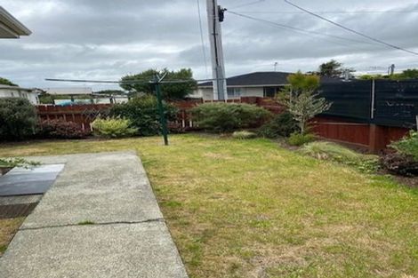 Photo of property in 8b Beauchamp Street, Tawa, Wellington, 5028
