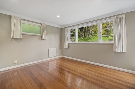 Photo of property in 115 Kamahi Street, Stokes Valley, Lower Hutt, 5019