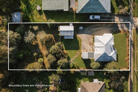 Photo of property in 24 Grey Street, Shannon, 4821