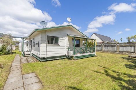 Photo of property in 7a Warrimoo Street, Paraparaumu, 5032