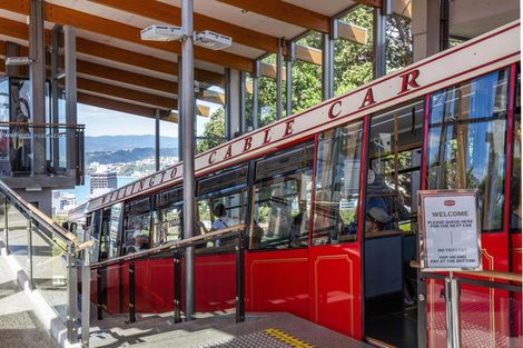 Photo of property in 12 Upland Road, Kelburn, Wellington, 6012