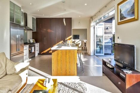 Photo of property in 70 Oakway Drive, Schnapper Rock, Auckland, 0632