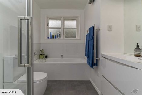 Photo of property in 35 Attlee Crescent, Bryndwr, Christchurch, 8053