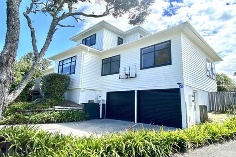 Photo of property in 21 Macnay Way, Murrays Bay, Auckland, 0630