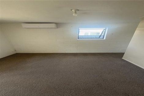 Photo of property in 17 Shrimpton Road, Haumoana, 4102