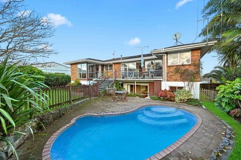 Photo of property in 17 Callard Place, Riverlea, Hamilton, 3216