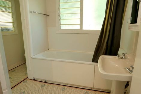 Photo of property in 74 Matai Road, Raumati South, Paraparaumu, 5032