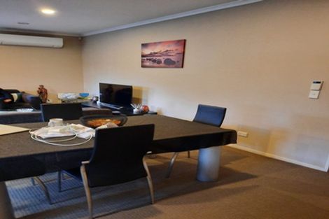 Photo of property in 9 Agapanthus Place, Flat Bush, Auckland, 2016