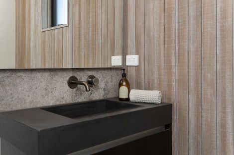 Photo of property in 3 Makakahi Street, Lytton West, 4071