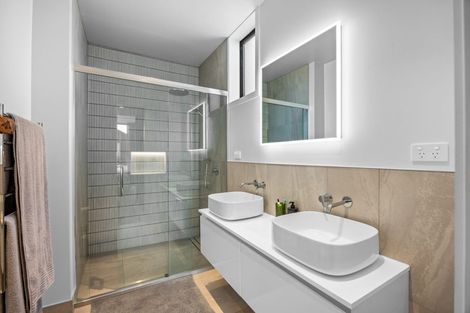 Photo of property in 24 Bellfield Lane, Wanaka, 9305