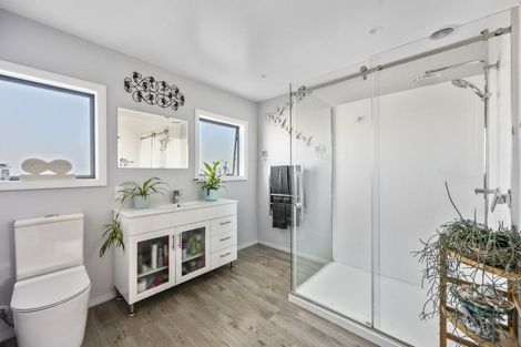 Photo of property in 27 Holyrood Street, Taradale, Napier, 4112