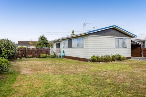 Photo of property in 5 Iredale Road, Hawera, 4610