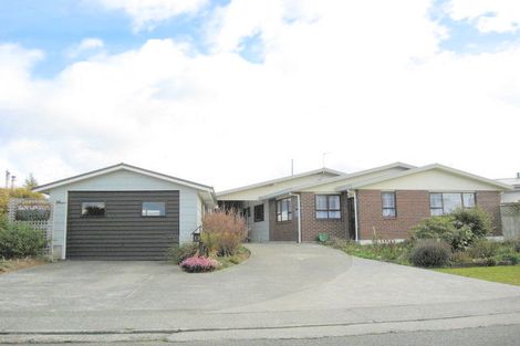 Photo of property in 12 Duncan Street, Te Anau, 9600
