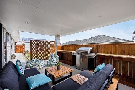 Photo of property in 50 County Drive, Hawera, 4610