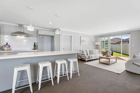 Photo of property in 11 Te Kio Crescent, Papamoa Beach, Papamoa, 3118