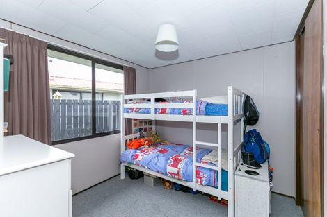 Photo of property in 4 Sequoia Place, Pukete, Hamilton, 3200