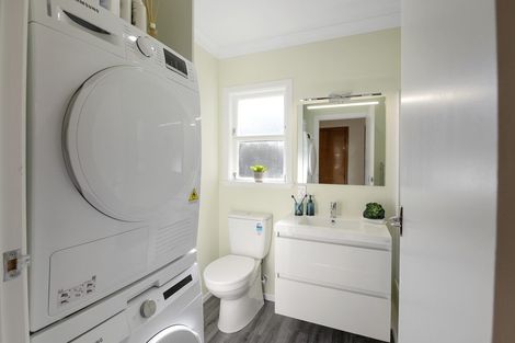 Photo of property in 36 York Street, Levin, 5510