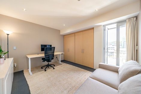 Photo of property in Sanctum Apartment, 10 Ebor Street, Te Aro, Wellington, 6011