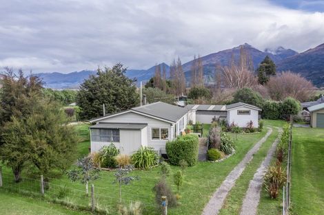 Photo of property in 21 Kiwi Street, Makarora, Wanaka, 9382