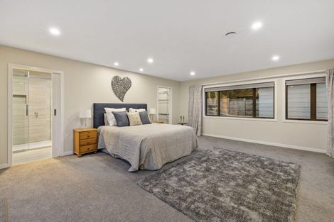 Photo of property in 26 Harbour View Road, Omokoroa, 3114
