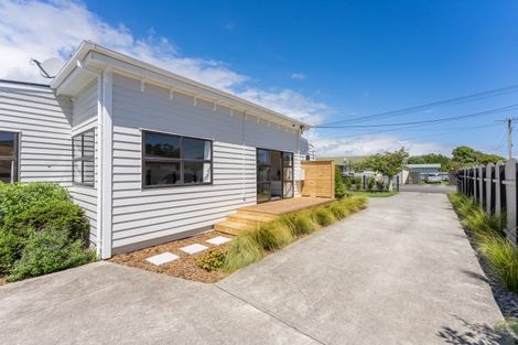 Photo of property in 14 Iti Street, Otaki, 5512