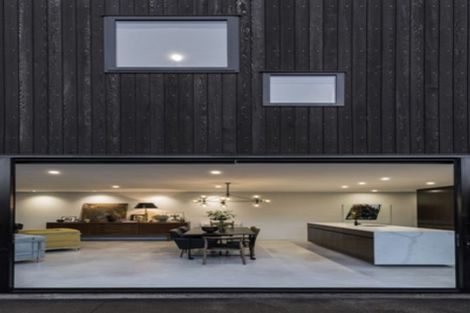 Photo of property in 12 Edgeware Road, St Albans, Christchurch, 8014