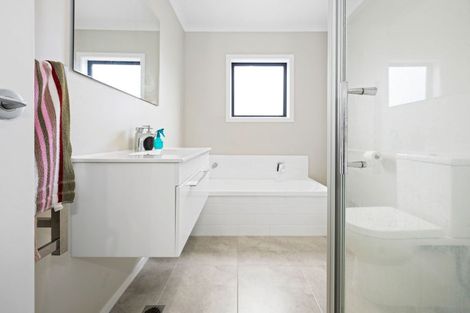 Photo of property in 27 Tennille Street, Flagstaff, Hamilton, 3210