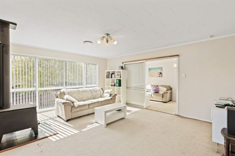 Photo of property in 8 Oleander Place, Bell Block, New Plymouth, 4312