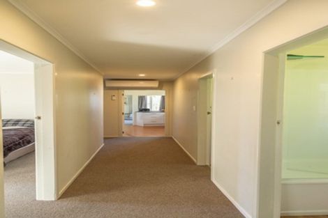 Photo of property in 15 Marotoa Grove, Turangi, 3334