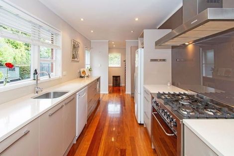 Photo of property in 34 Browns Avenue, Pakuranga, Auckland, 2010