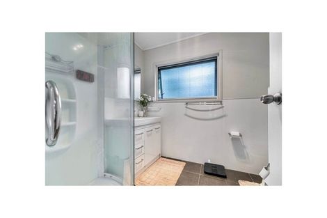 Photo of property in 38 Awaruku Road, Torbay, Auckland, 0630