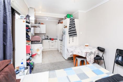 Photo of property in 180 Clarkin Road, Fairfield, Hamilton, 3214