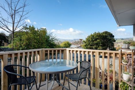 Photo of property in 15a Mountain Road, Western Heights, Rotorua, 3015