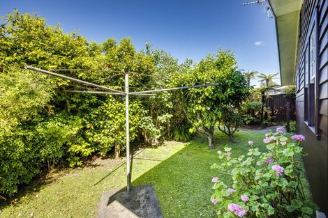 Photo of property in 10 Mckenzie Avenue, Marewa, Napier, 4110