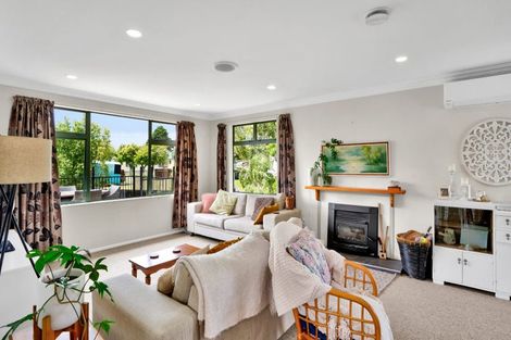 Photo of property in 8a Mahoe Street, Inglewood, 4330