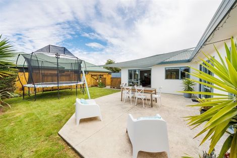 Photo of property in 106 Parnell Heights, Kelvin Grove, Palmerston North, 4414
