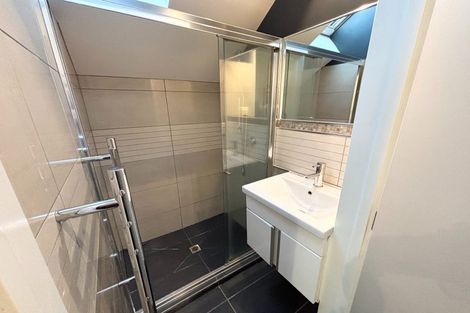 Photo of property in 30 Mayfair Street, Riccarton, Christchurch, 8011