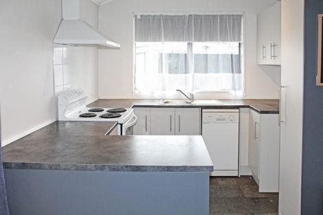 Photo of property in 19 Mcleavey Drive, Kelvin Grove, Palmerston North, 4414