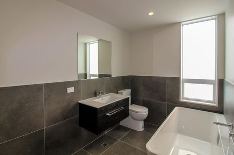 Photo of property in 9/6 Bushland Grove, Paparangi, Wellington, 6037