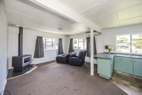 Photo of property in 12 Mersey Street, South Hill, Oamaru, 9400