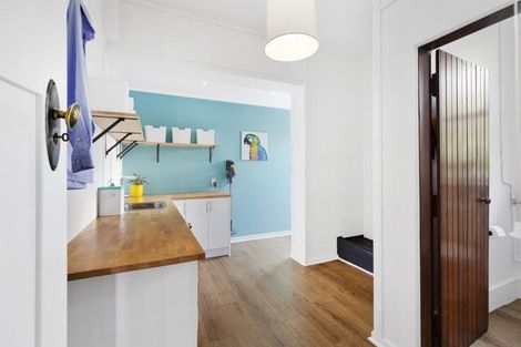 Photo of property in 60 Lonsdale Crescent, Rongotai, Wellington, 6022