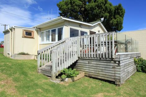 Photo of property in 18 Bay View Road, Raglan, 3225