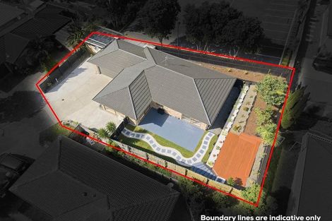 Photo of property in 8 Caldecote Place, Flat Bush, Auckland, 2019