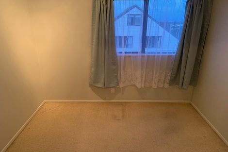Photo of property in 1/165 Oaktree Avenue, Browns Bay, Auckland, 0630