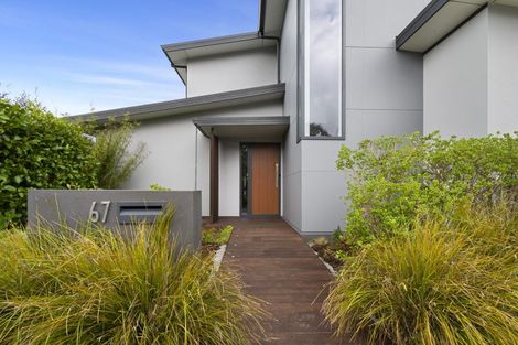 Photo of property in 67 Ruapehu Drive, Fitzherbert, Palmerston North, 4410