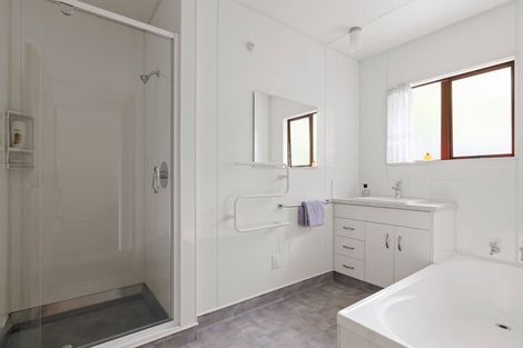 Photo of property in 43 Tahunanui Drive, Tahunanui, Nelson, 7011